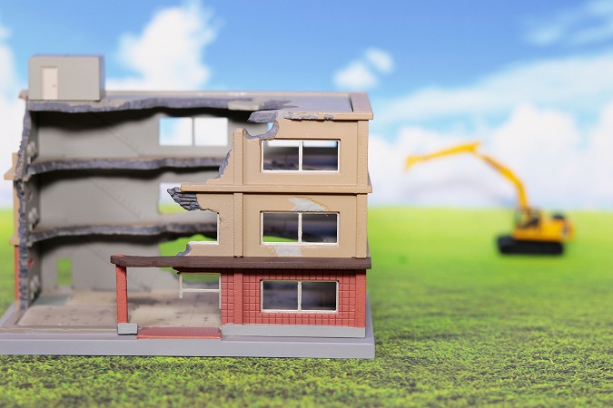 家の解体模型